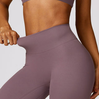 Conquer Leggings - Plum