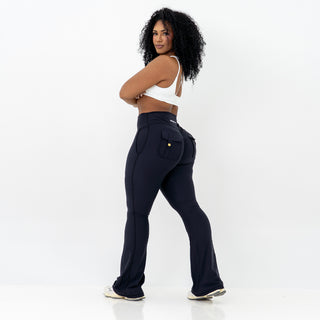 Curve Cargo EVO Flare Leggings - Black