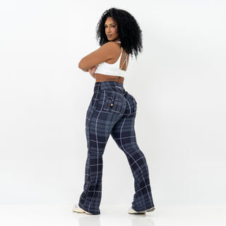 Curve Cargo EVO Flare Leggings - Charcoal Gingham
