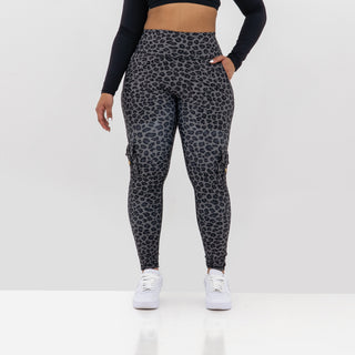 Curve Cargo EVO Leggings Pattern - Midnight Panther