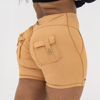 Curve Cargo EVO Shorts Pattern - Tan Cheetah