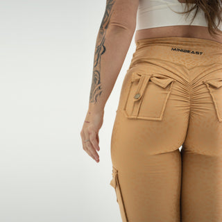 Curve Cargo Leggings Pattern - Tan Cheetah