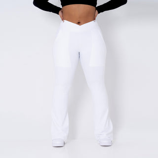 Curve-V Cargo EVO Flare Leggings - White
