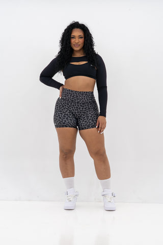 Curve Cargo Shorts Pattern - Midnight Panther