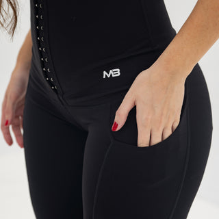 Defined Capris - Black