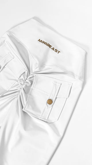 Curve-V Cargo Flare Leggings - White