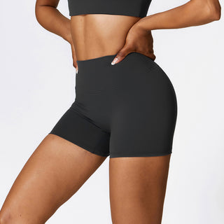 Momentum Shorts - Black