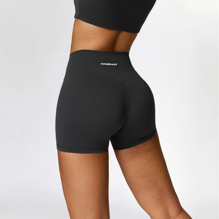 Momentum Shorts - Black