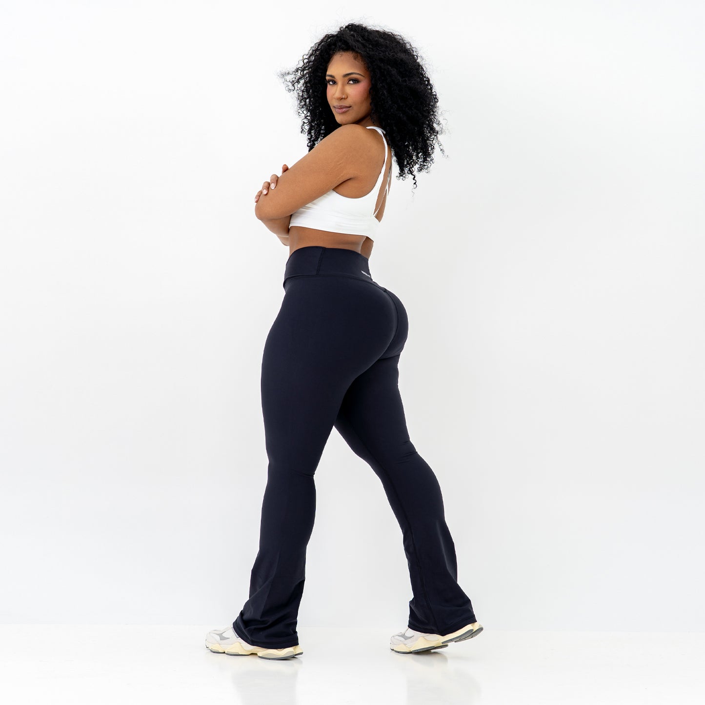 Shape-V Classic Flare Leggings