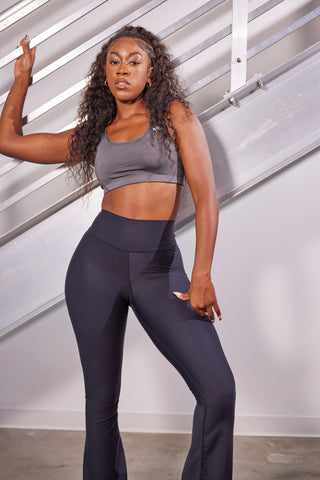 MB Strong Sports Bra - Slate / White