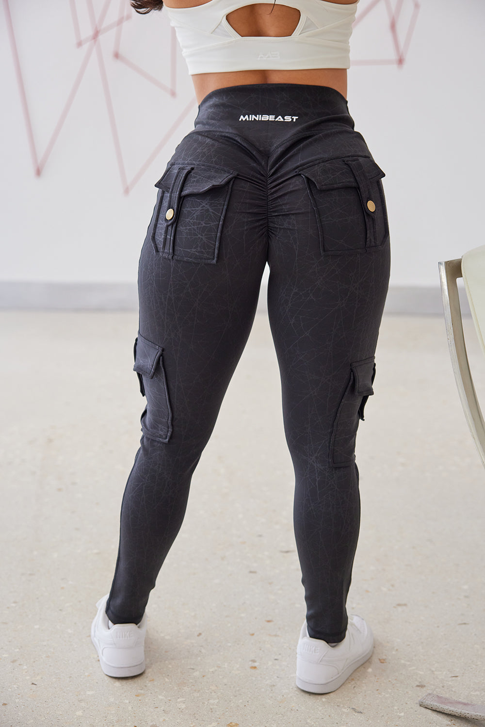 Curve-V Cargo Flare Leggings – MiniBeast Enterprises, LLC