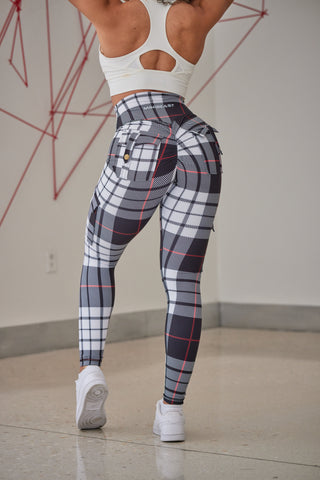 Curve Cargo Leggings Pattern - Black Gingham