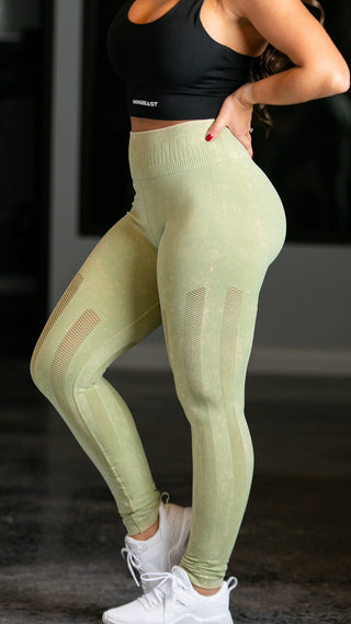 Desire Leggings - Fern