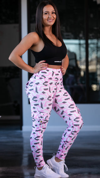 Curve Cargo Leggings Pattern - Pink Aztec