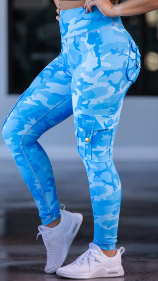 Curve Cargo Leggings Pattern - Aqua Camo