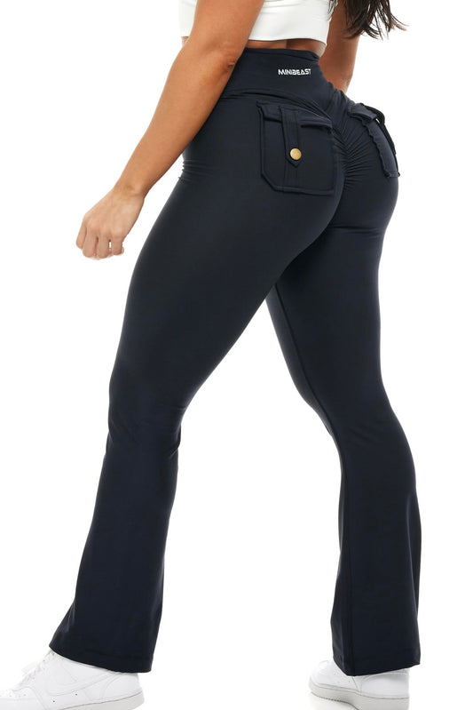 Curve-V Cargo Flare Leggings