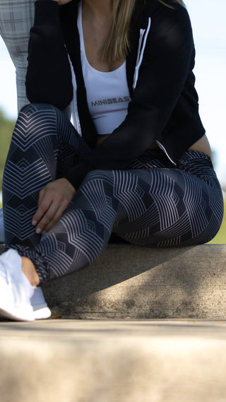 Curve X Leggings Pattern - Carbon Weave