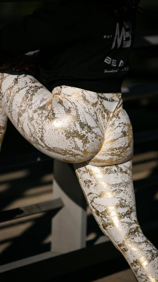 Curve Classic Leggings Pattern - White Gold