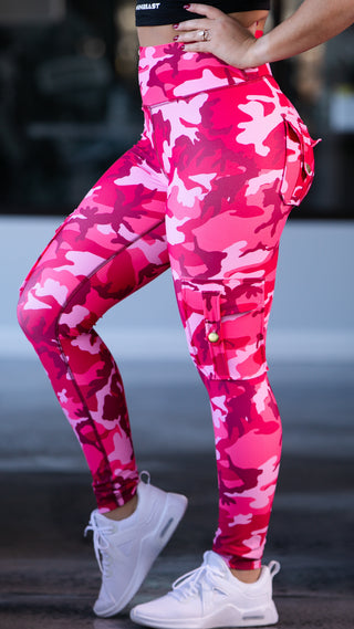 Curve Cargo Leggings Pattern - Ruby Camo
