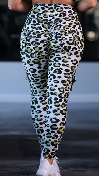 Curve Cargo Leggings Pattern - Safari