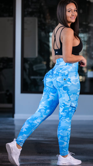 Curve Cargo Leggings Pattern - Aqua Camo