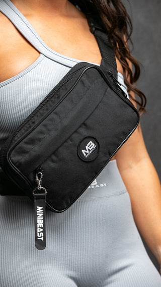 Essential Fanny Pack - Black