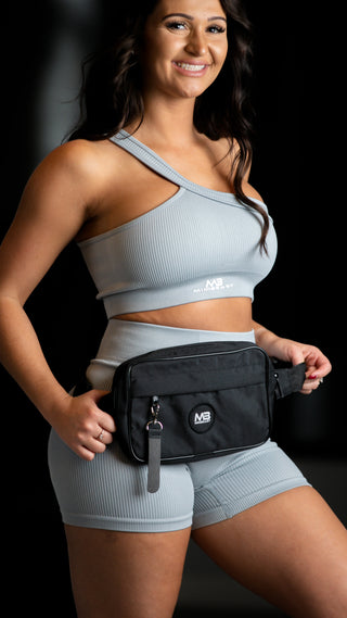 Essential Fanny Pack - Black
