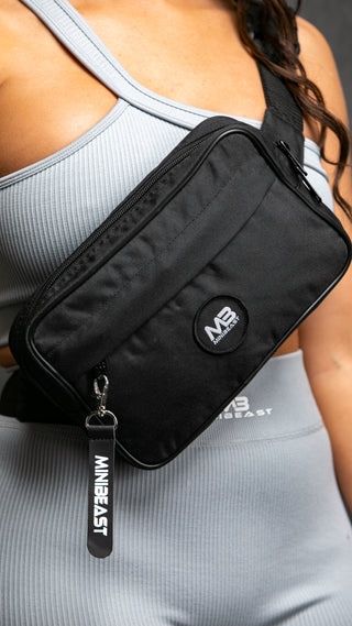 Essential Fanny Pack - Black